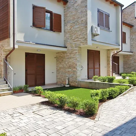 Apartment Borgo Degli Ulivi